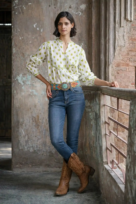 Nimo with Love Baumwollbluse, Elefantenstickerei auf grünen Punkten kombiniert mit casual Boho Outfit