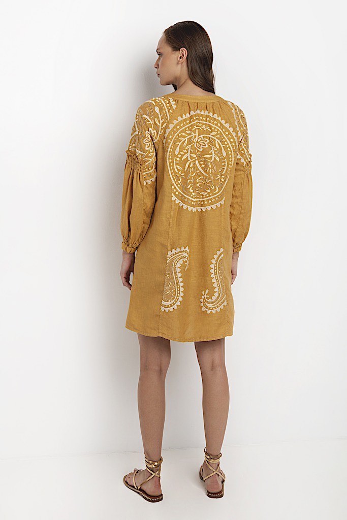 Paisley Kleid Mustard b - Kori: Leinen, Stickereien, 3/4 Arm, Kordelzug