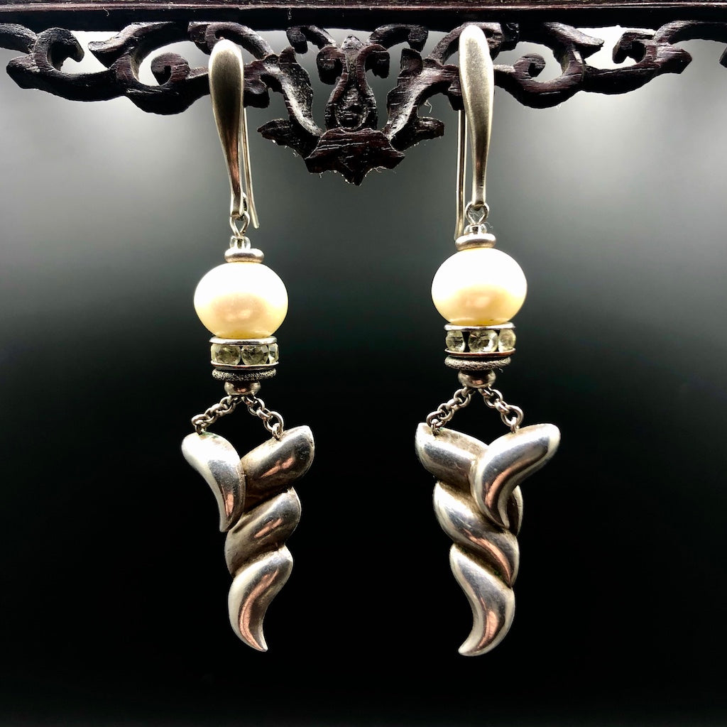 Silber Ohrringe The Liberty. Feinste Goldschmiedearbeit. Mojo-Uniques