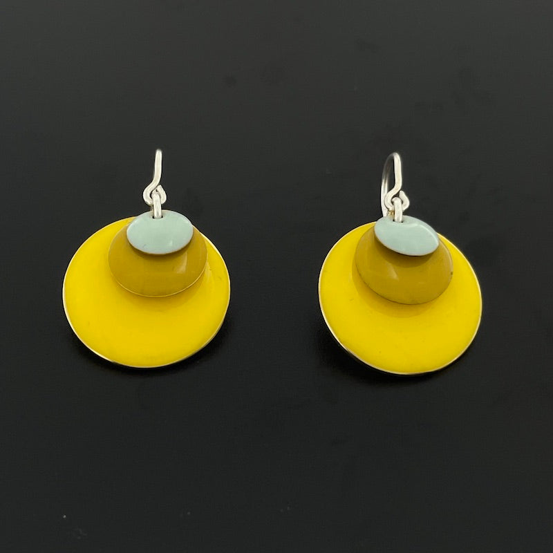 Gelbkreise -  Mojo Enamel Earring: Ohrhaken Silber, 3 Elemente aus Emaille