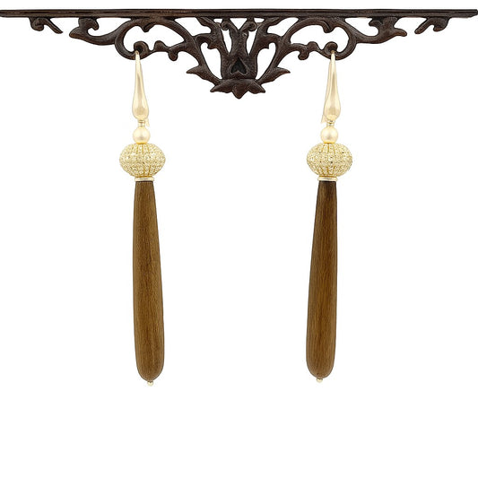 Holzzapfen 1 - Mojo Silber Ohrringe:
Ohrhaken, Süsswasser-, Silberperle, Akazienholz 