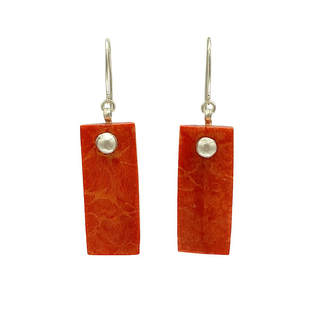 Koralleneck - Mojo Silber Ohrringe: Silberohrhaken, Korallenrechteck