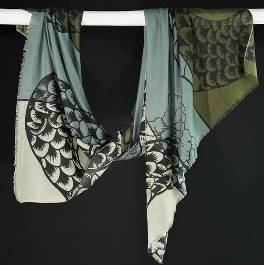 Ahmaddy Baumwollschal grün beige grau grafisch modern, Schlangenmuster, Detailansicht