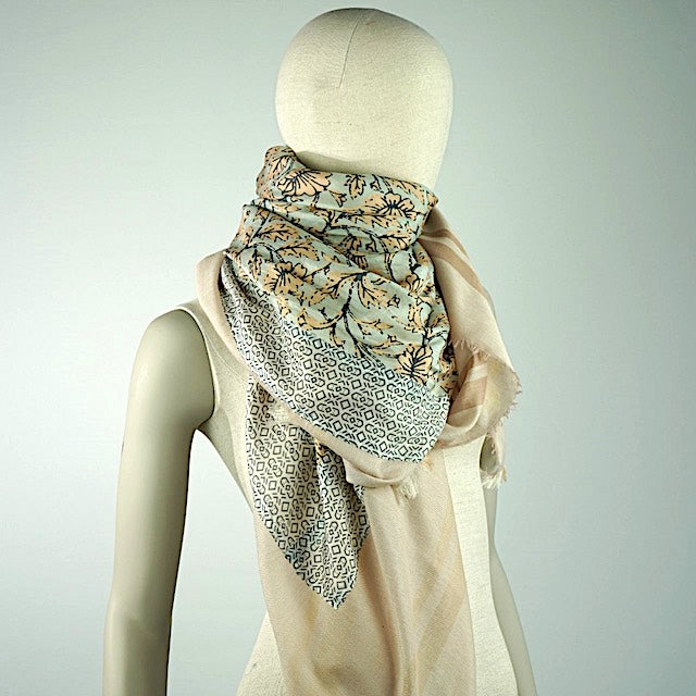 Creeper - Ahmaddy Schals: Blumen Beige, Seide, Wolle, Modal