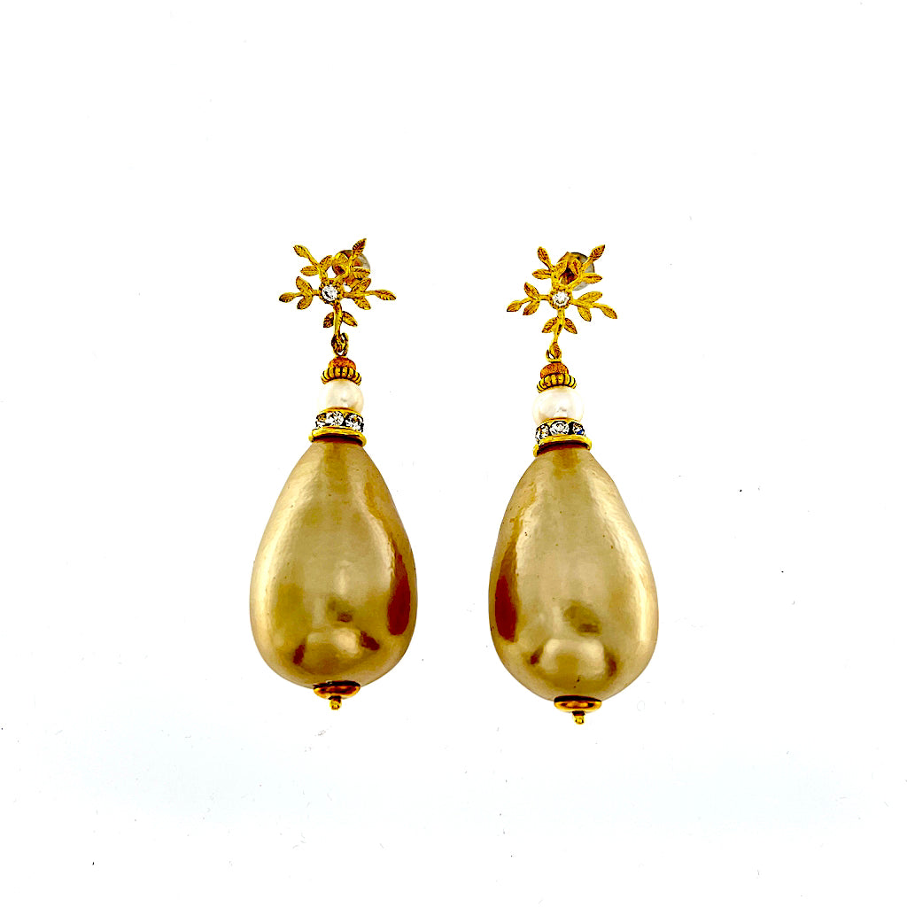 Papierranke r - Vergoldete Ohrringe: Rankenstecker, Perle, Papierperlen