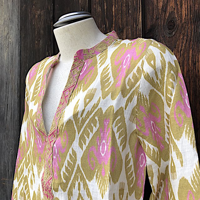 Sapphire Kaftan o3: Leinen, bestickt, Stehkragen, 3/4 Ärmel, Schlitze