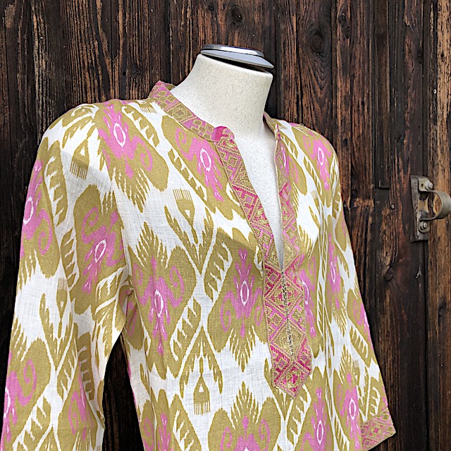 Sapphire Kaftan o4: Leinen, bestickt, Stehkragen, 3/4 Ärmel, Schlitze